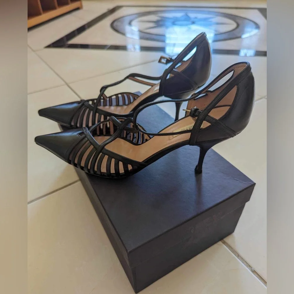 Prada Capretto Black Leather Heels Size: 39 - Picture 4 of 13